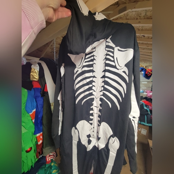 Tipsy Elves Unisex Halloween Skeleton Costume/Pajama Zip Up One Piece NWT - Picture 5 of 6
